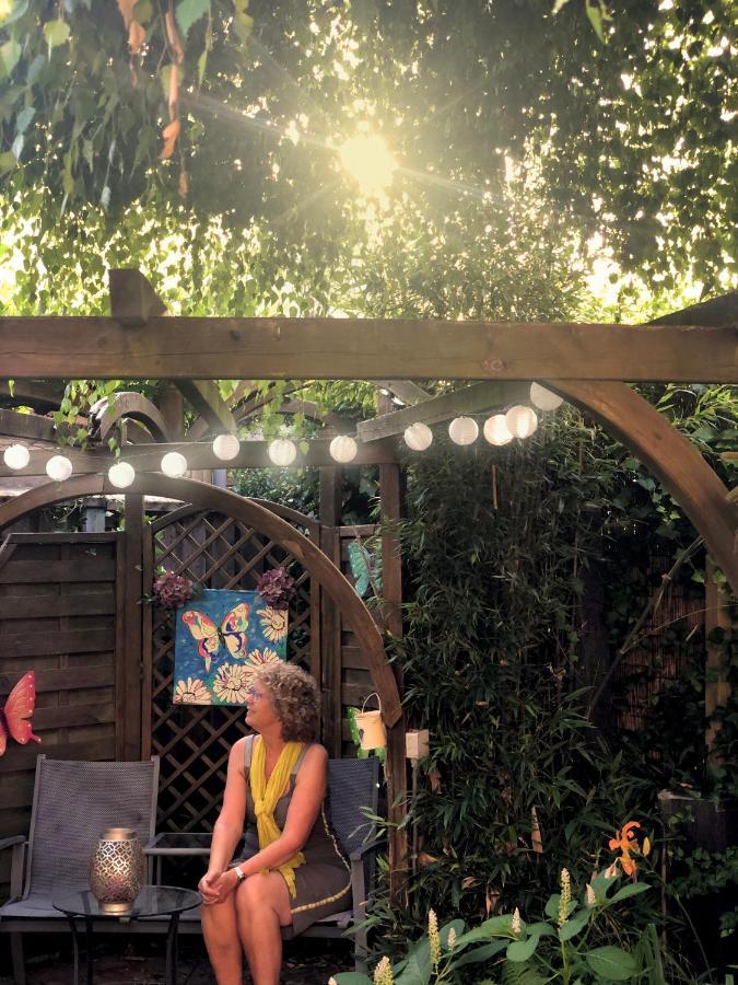 B&B Overnachting De Margriet Hardenberg Bagian luar foto